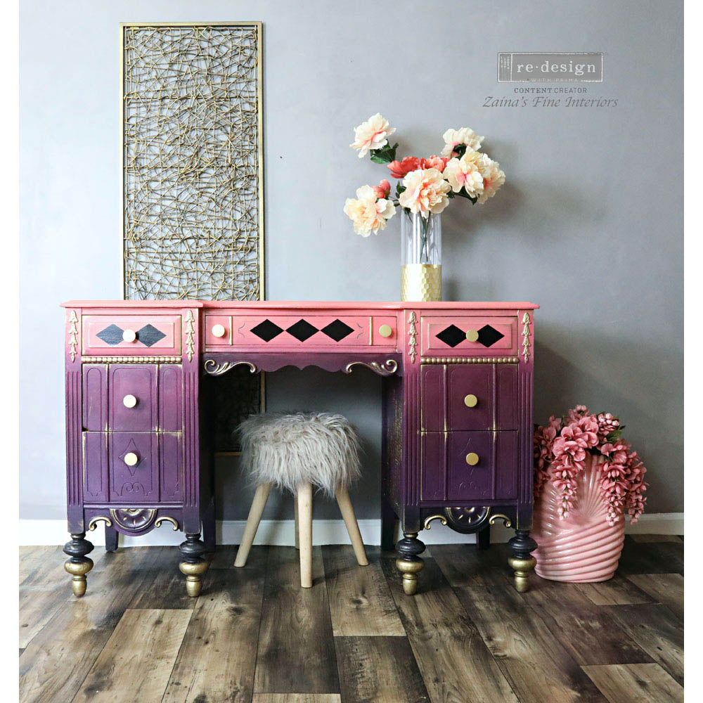 Harlequin - Decal Transfer by Redesign with Prima!