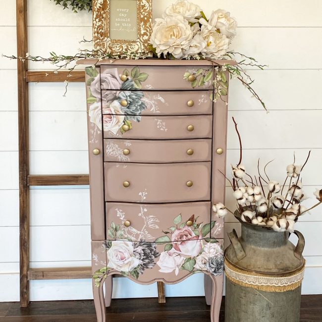 Vintage Dream - Rub-On Furniture Decal transfer by redesign with Prima!