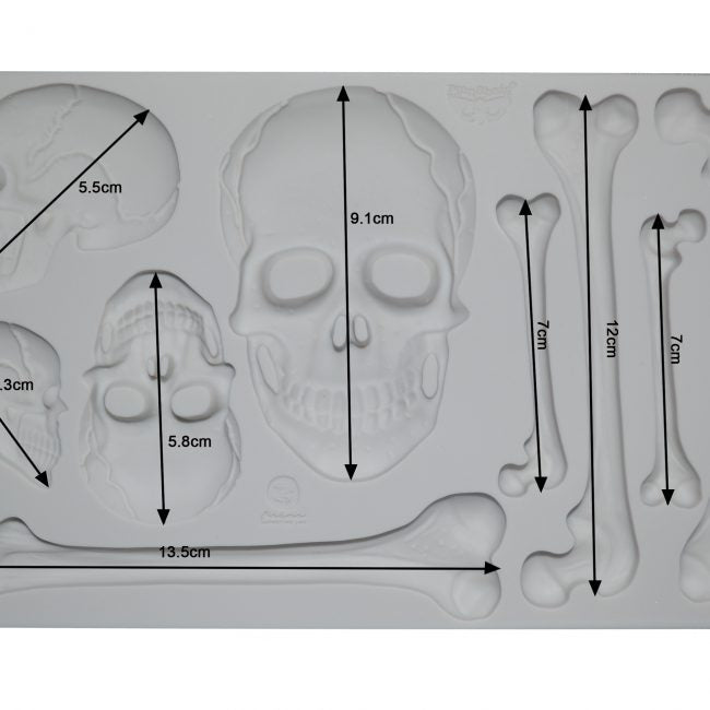 Skull & Bones - Finnabair Decor Mould